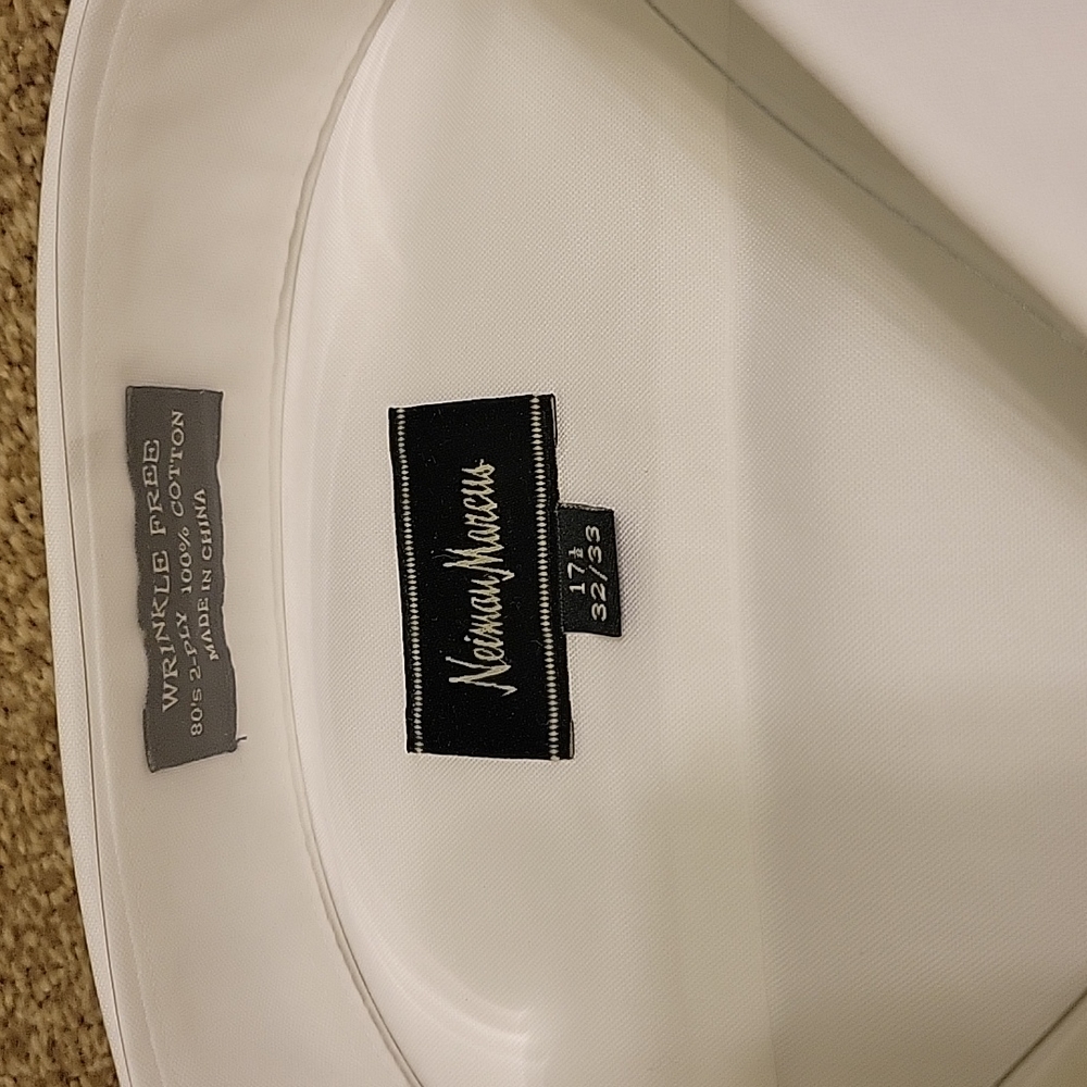 Neiman Marcus white long-sleeved dress shirt